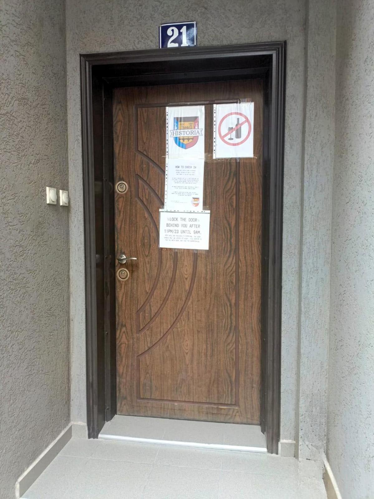 Historia Hostel Skopje Bagian luar foto