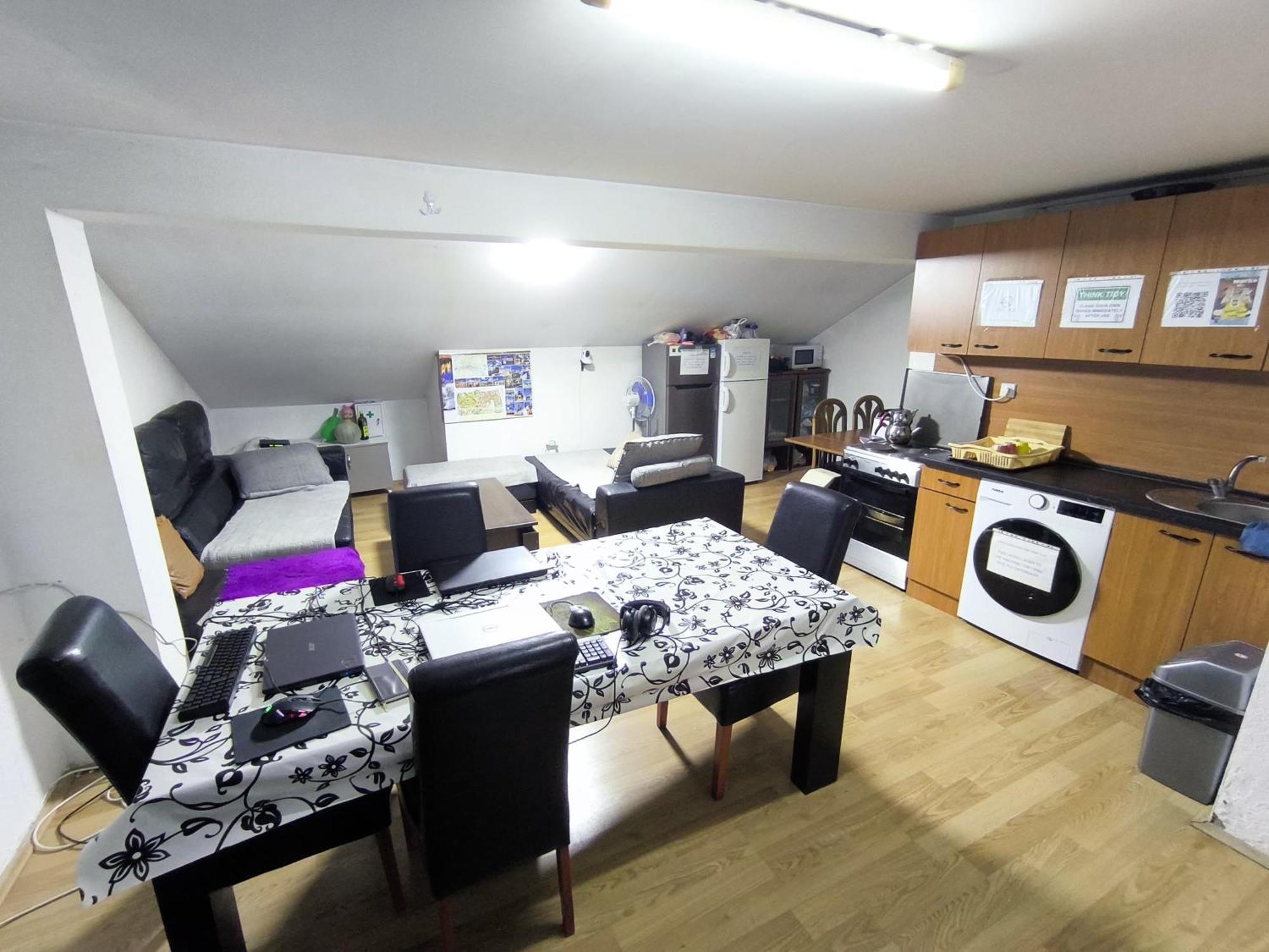 Historia Hostel Skopje Bagian luar foto