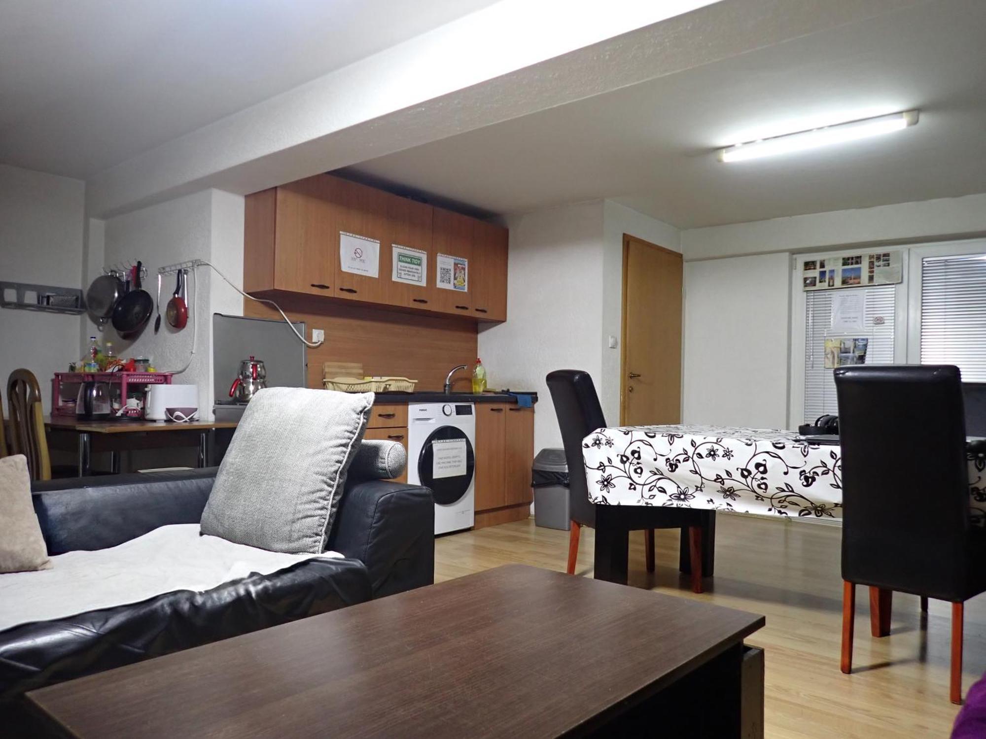 Historia Hostel Skopje Bagian luar foto